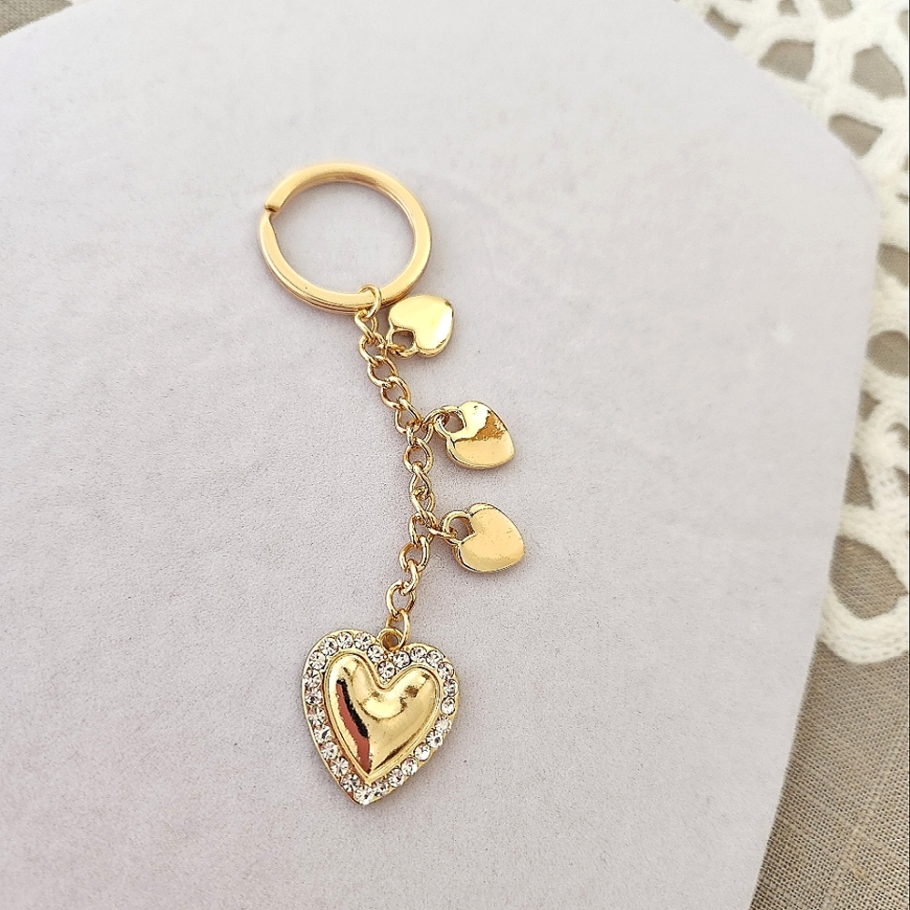 💥SALE💥Rhinestone Solid Gold Heart Keychain NEW